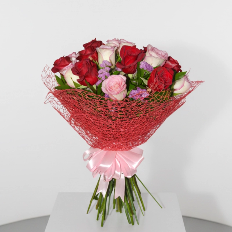 Pretty Lady Roses Bouquet